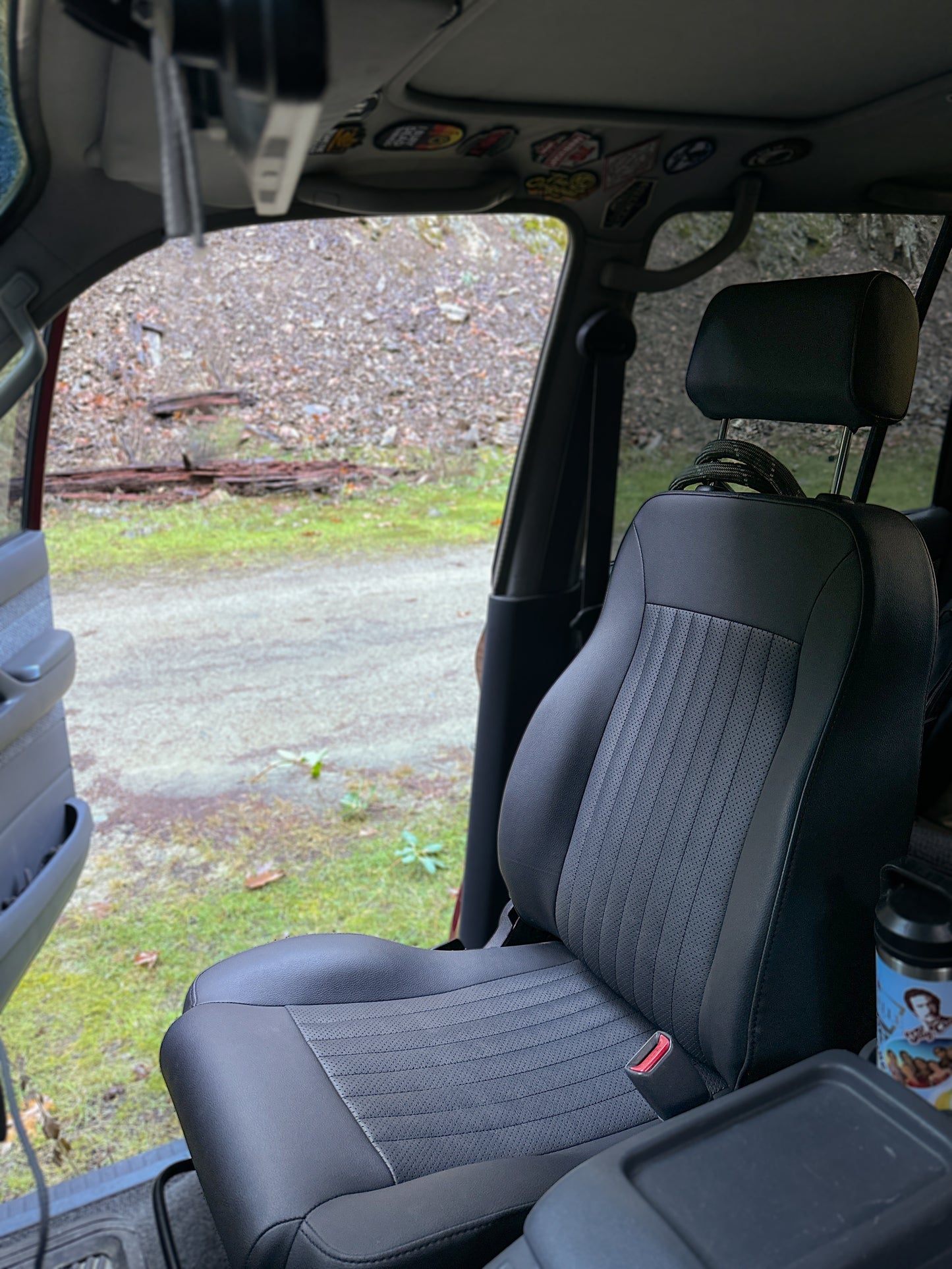 Black front passenger seat in Toyota 80 Series