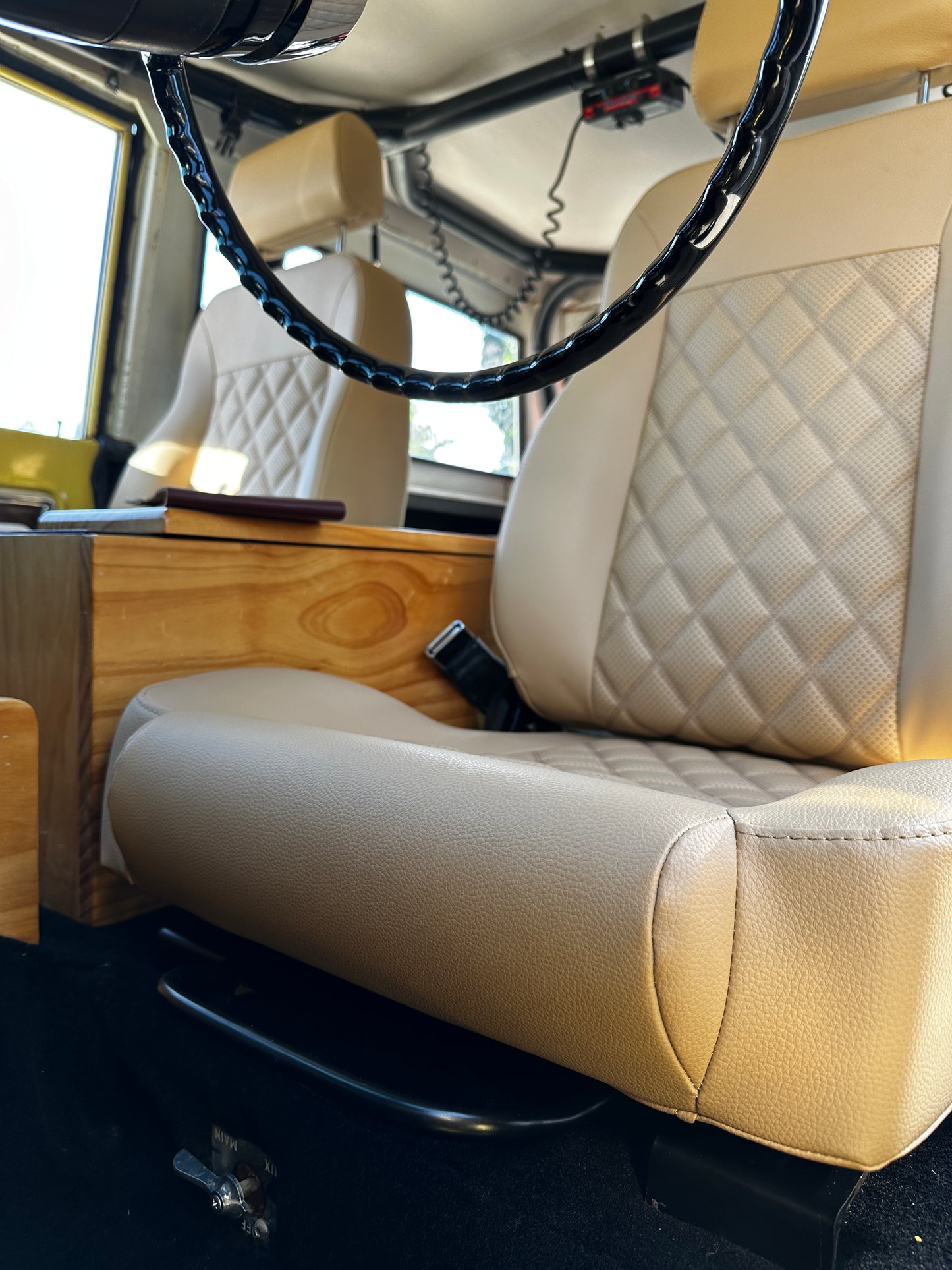 Rugged Overland Exclusive: Caballo Classic Front Bucket Seats for 80 Series (1991–1997)